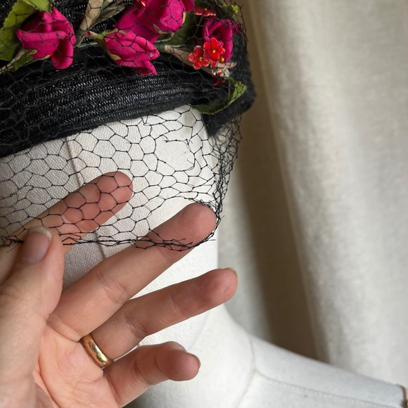 Vintage Black Floral Veil Cocktail Hat‎ Fascinator S/M 1950s 60s main image 4